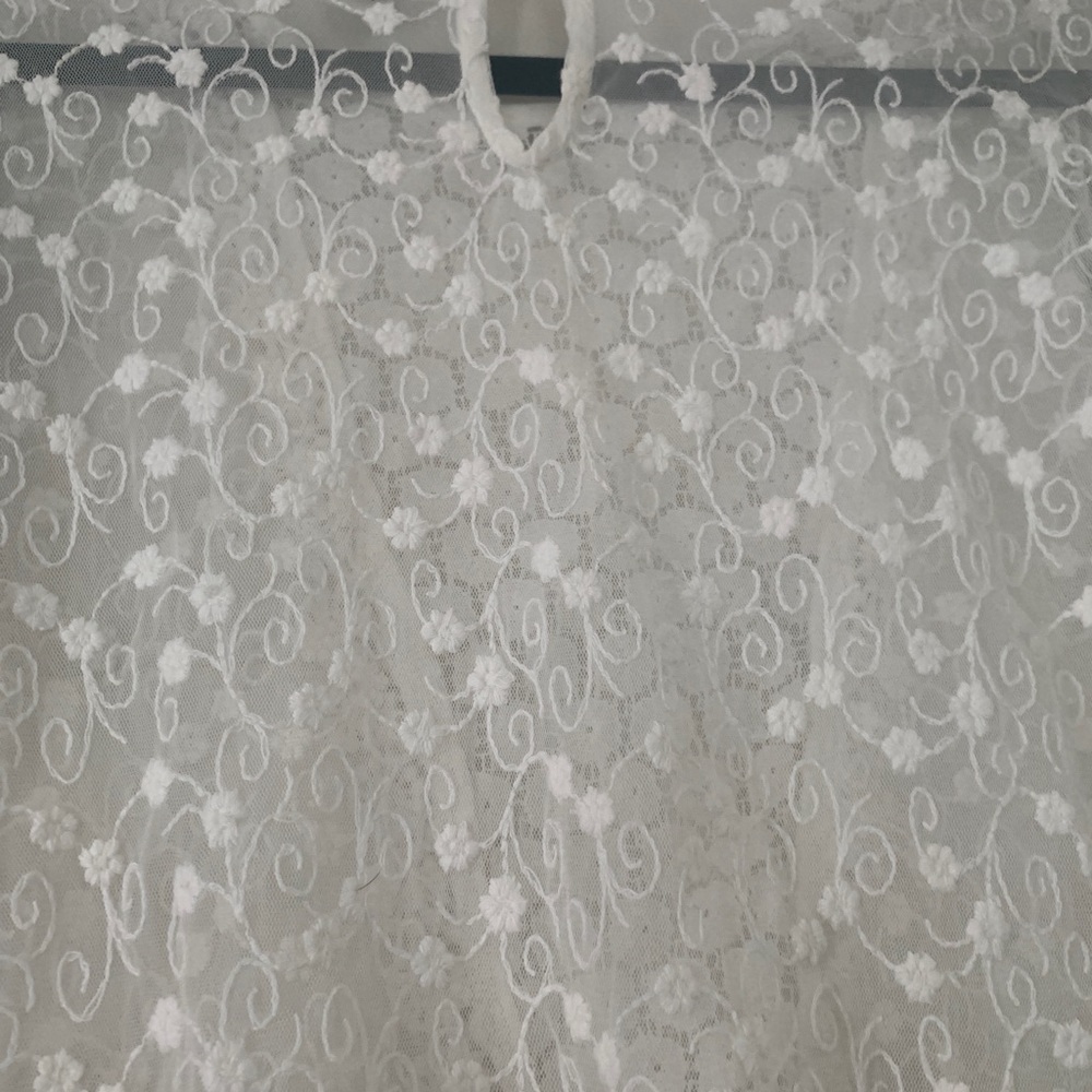 2 Lace blouse - Picture 3 of 6